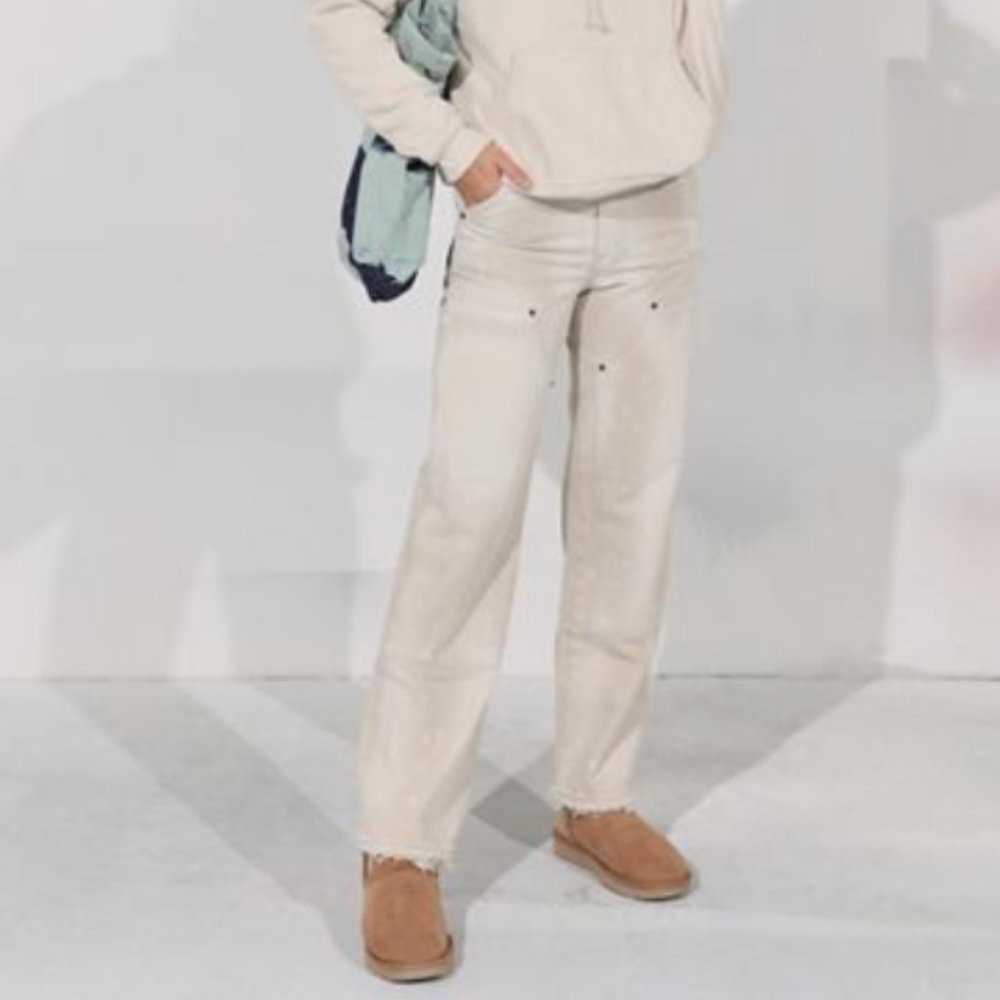 Urban Outfitters BDG High-Waisted Carpenter Jean - Ivory - Size 24